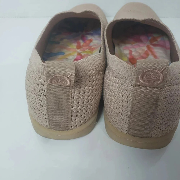 Born Antero Womans Pink/Tan Knit Slip On Shoes  Size 8M. - Picture 4 of 8